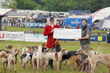 South Devon Hunt raises over £3,000 for various charities